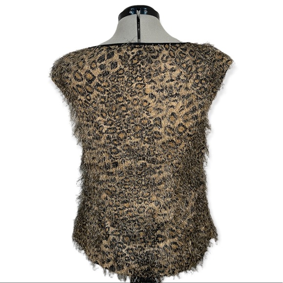 ANN TAYLOR Leopard Fuzzy/fringe sleeveless top - Picture 4 of 11